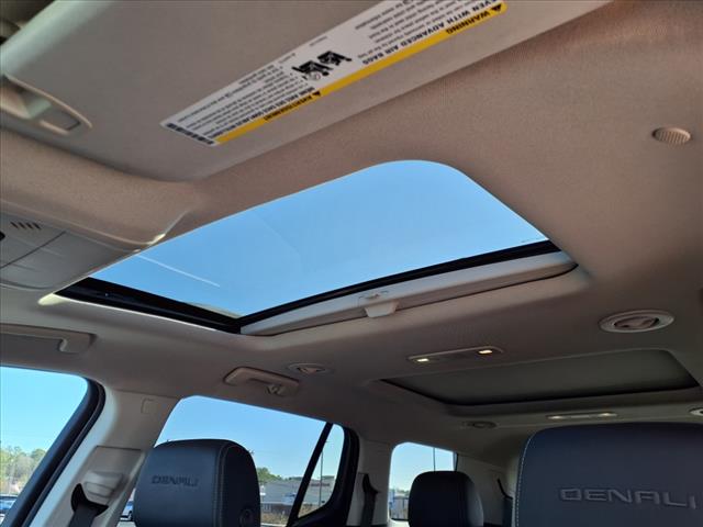 2023 GMC Acadia AWD 4DR DENALI