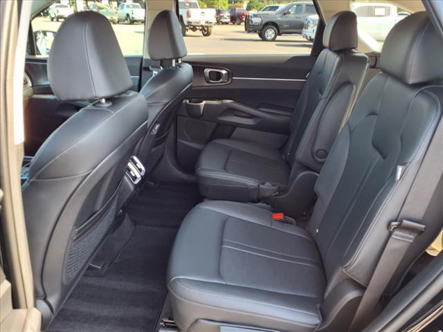2025 Kia Sorento EX