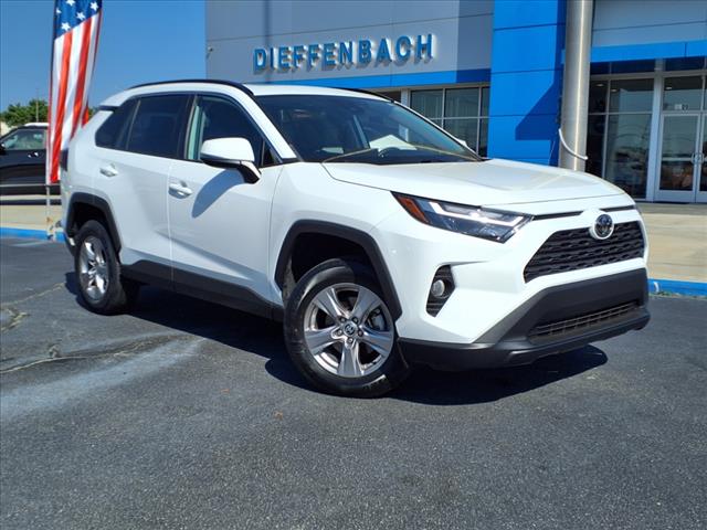2022 Toyota RAV4 XLE
