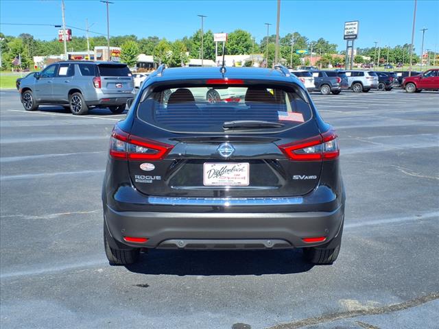 2021 Nissan Rogue Sport SV