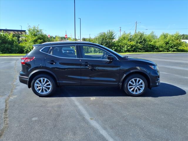 2021 Nissan Rogue Sport SV