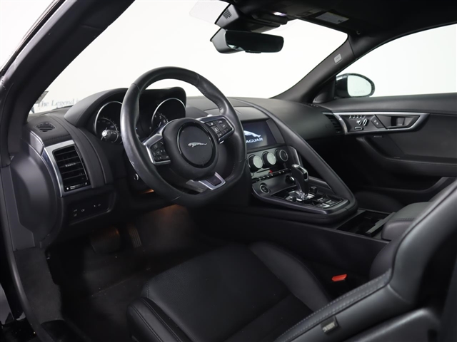 2020 Jaguar F-TYPE P300