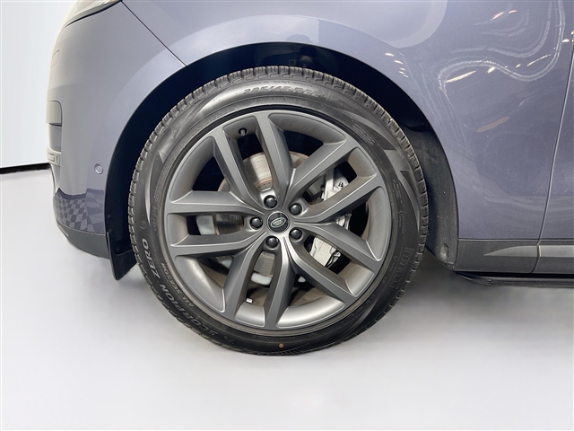 2024 Land Rover Range Rover Sport P360 SE