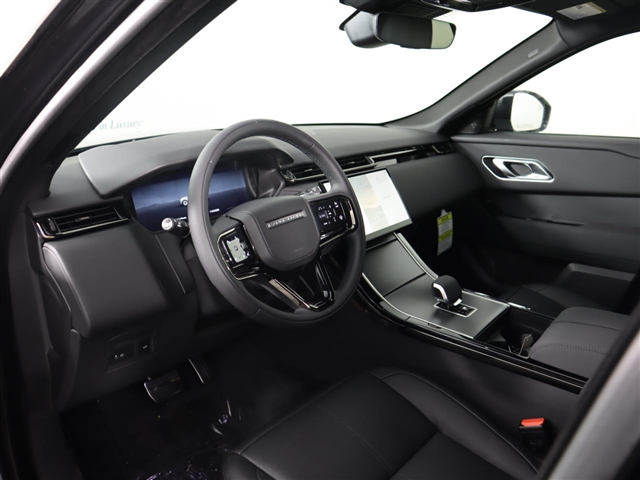 2024 Land Rover Range Rover Velar P250 Dynamic SE