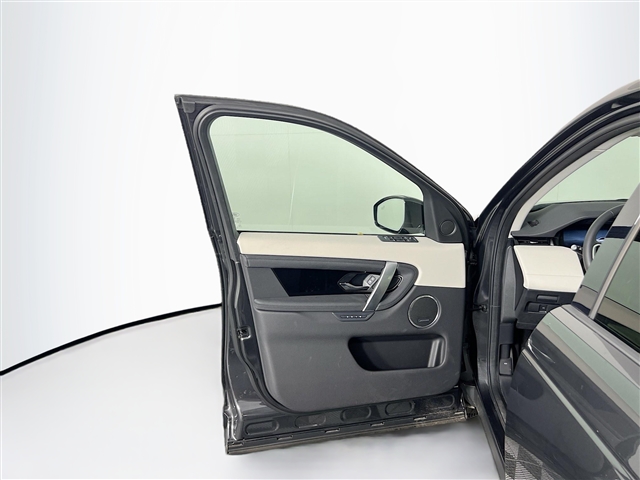 2024 Land Rover Discovery Sport P250 S