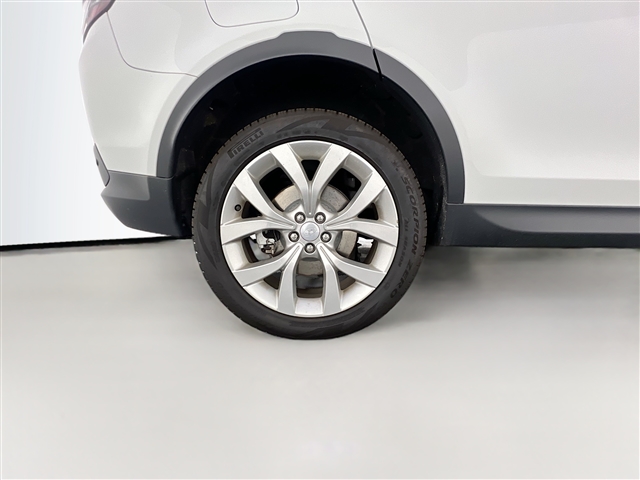 2023 Land Rover Discovery Sport P250 SE