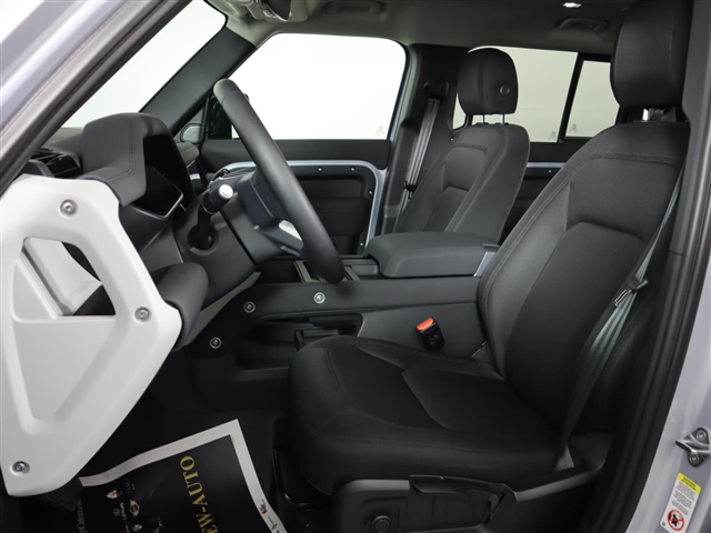 2023 Land Rover Defender 110 Standard