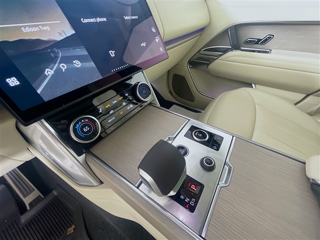 2022 Land Rover Range Rover P530 First Edition