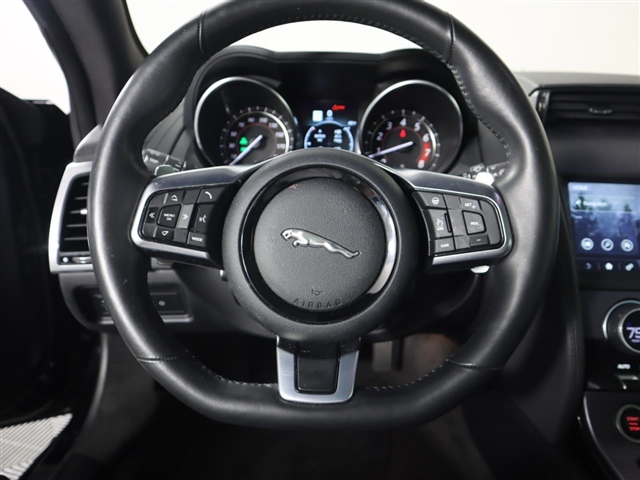 2020 Jaguar F-TYPE P300