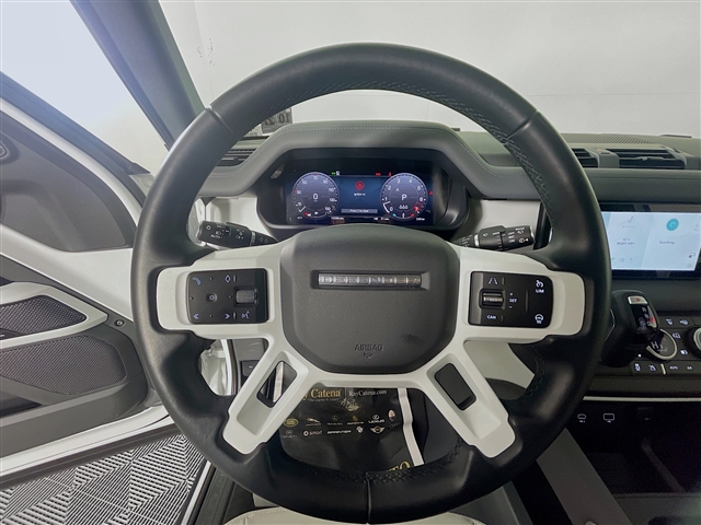 2023 Land Rover Defender S