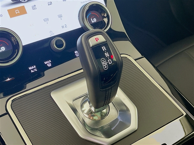 2023 Land Rover Range Rover Evoque P250 R-Dynamic SE