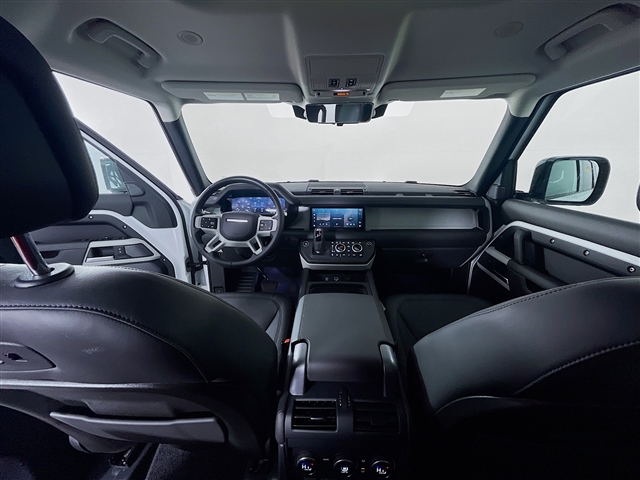 2020 Land Rover Defender HSE