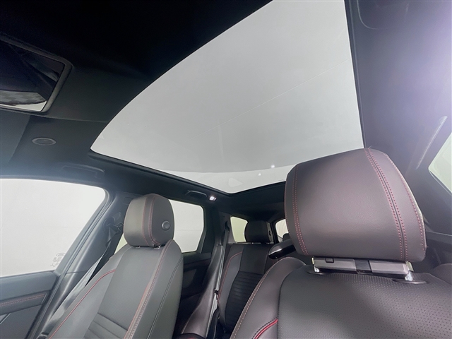 2023 Land Rover Discovery Sport P250 SE R-Dynamic