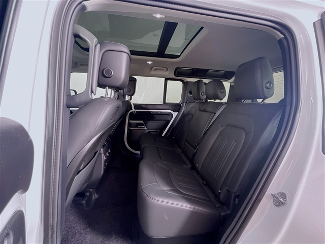 2020 Land Rover Defender HSE