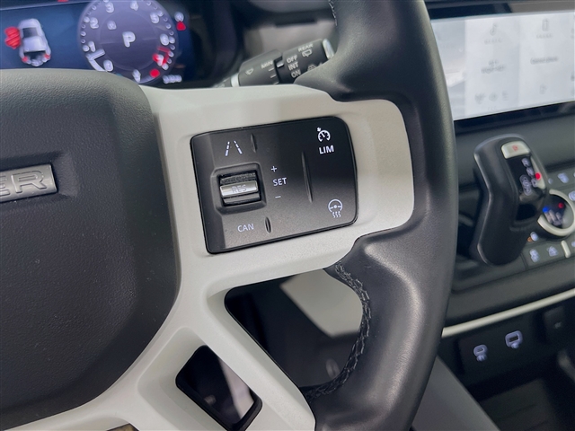 2023 Land Rover Defender S
