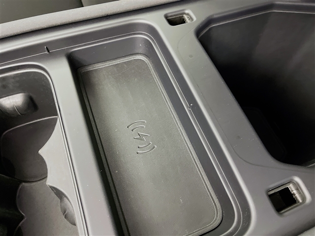 2022 Land Rover Defender 110 Standard