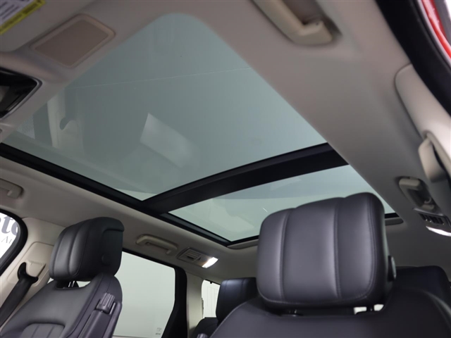 2021 Land Rover Range Rover Sport HSE Silver Edition