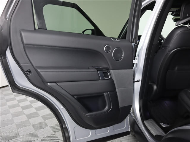 2022 Land Rover Range Rover Sport HSE Silver Edition