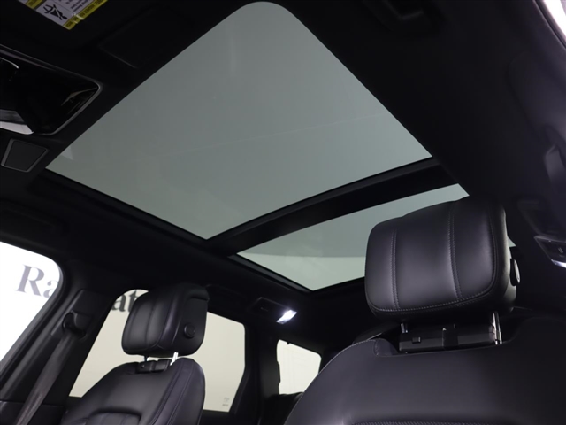 2022 Land Rover Range Rover Sport HSE Silver Edition