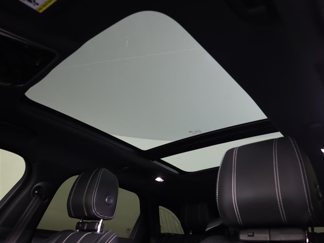 2019 Land Rover Range Rover Velar P340 R-Dynamic SE