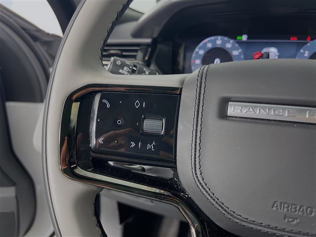 2024 Land Rover Range Rover Velar P400 Dynamic SE