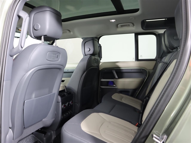 2022 Land Rover Defender 110 X-Dynamic HSE