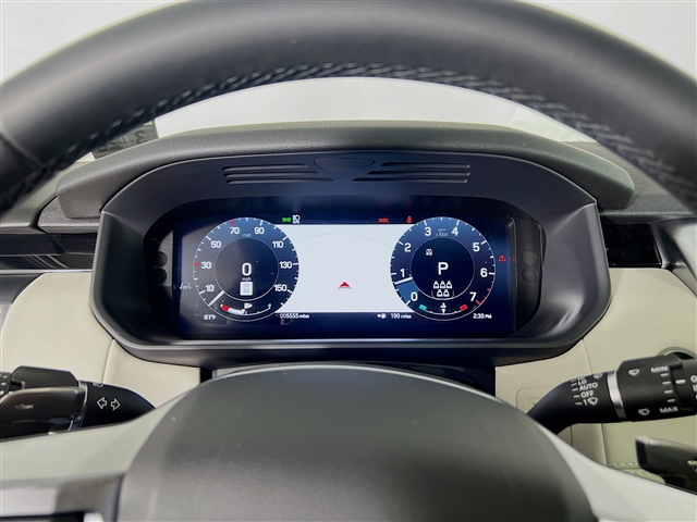 2024 Land Rover Discovery P300 S
