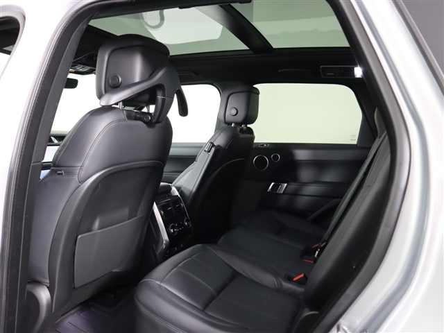 2022 Land Rover Range Rover Sport HSE Silver Edition