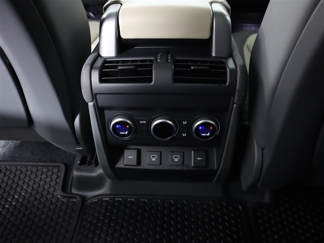 2022 Land Rover Defender 110 X-Dynamic HSE