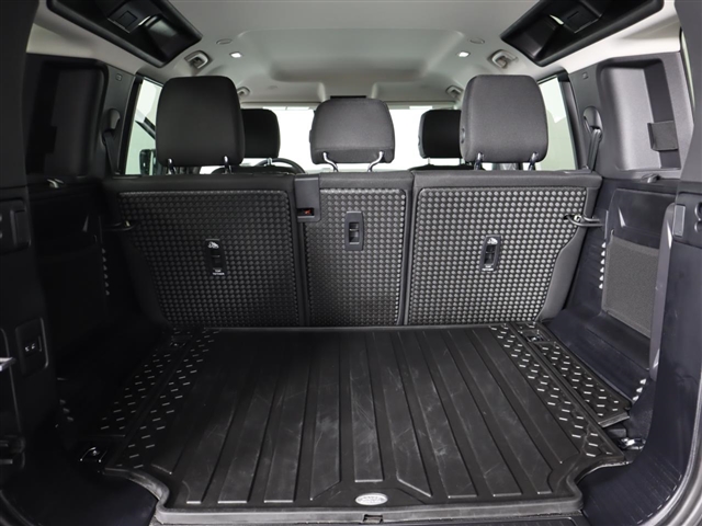 2023 Land Rover Defender 110 Standard