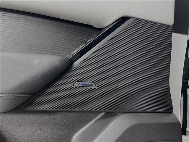 2024 Land Rover Range Rover Velar P400 Dynamic SE