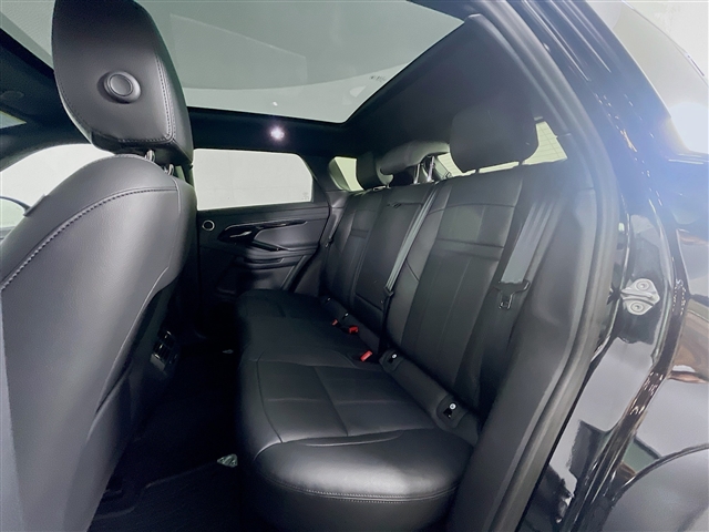 2023 Land Rover Range Rover Evoque P250 R-Dynamic SE