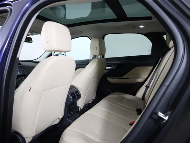2018 Jaguar F-PACE 30t Premium
