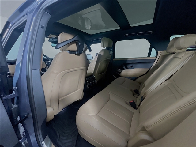 2024 Land Rover Range Rover Sport P360 SE