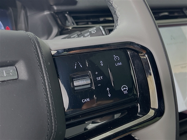 2024 Land Rover Range Rover Velar P400 Dynamic SE