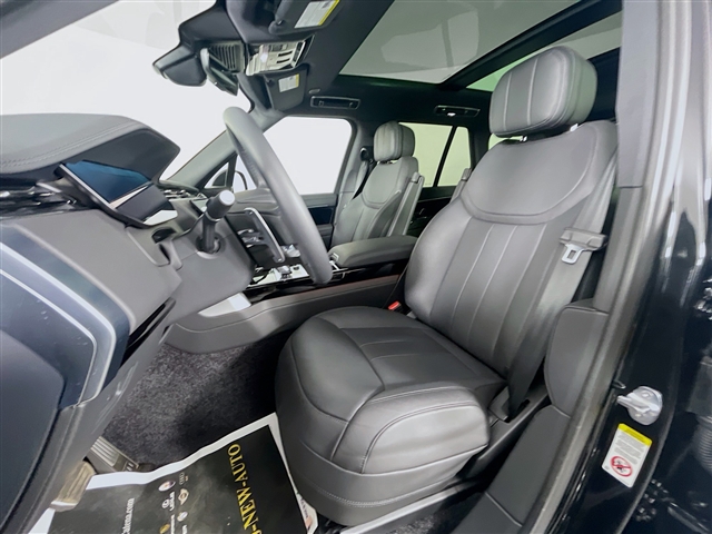 2023 Land Rover Range Rover P530 SE