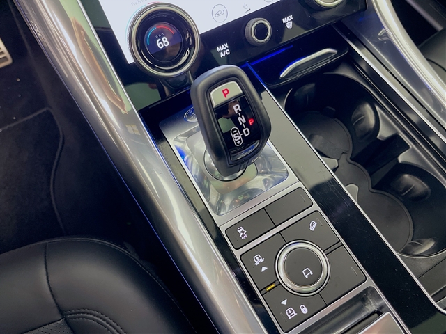 2022 Land Rover Range Rover Sport HSE Silver Edition