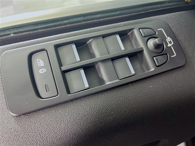 2023 Land Rover Discovery Sport P250 SE R-Dynamic