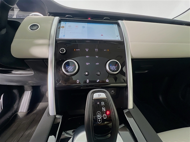 2023 Land Rover Discovery Sport P250 SE