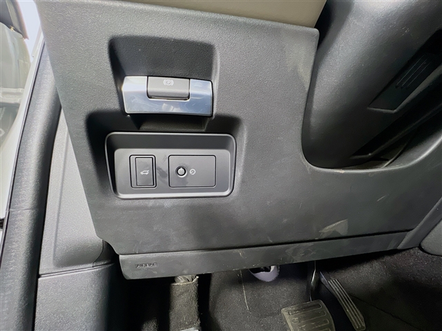 2023 Land Rover Discovery Sport P250 SE