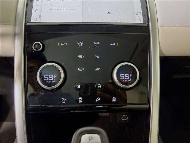 2023 Land Rover Discovery Sport P250 SE