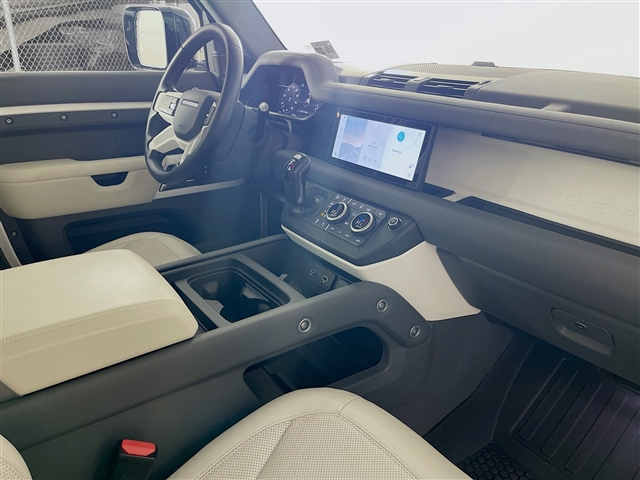 2023 Land Rover Defender S