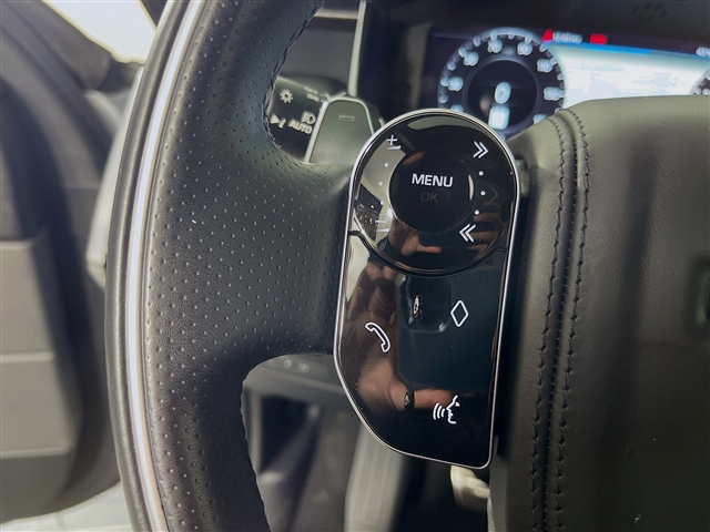 2022 Land Rover Range Rover Sport HSE Silver Edition