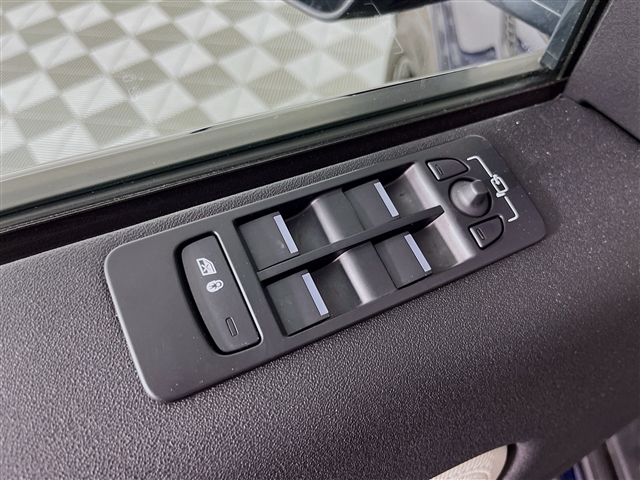 2023 Land Rover Discovery Sport P250 S R-Dynamic