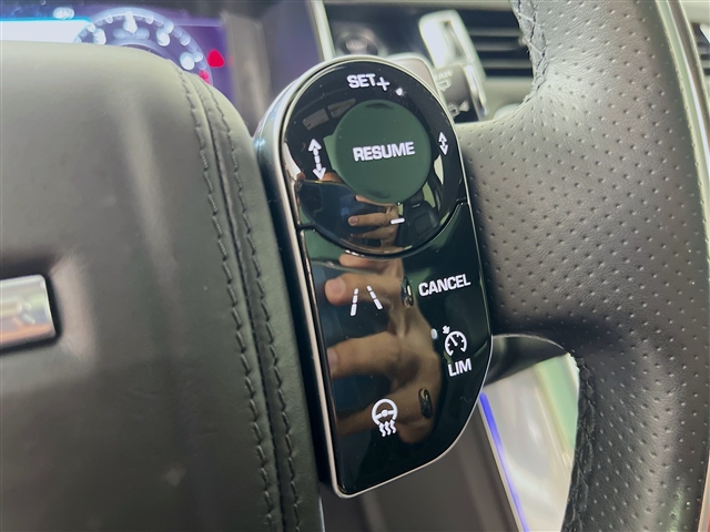 2022 Land Rover Range Rover Sport HSE Silver Edition