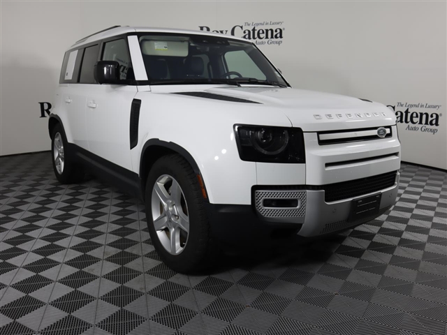 2020 Land Rover Defender 110 SE