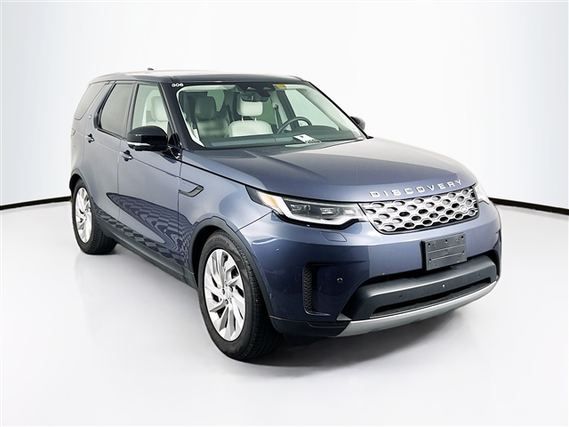 2024 Land Rover Discovery P300 S