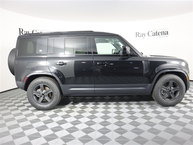 2023 Land Rover Defender 110 Standard