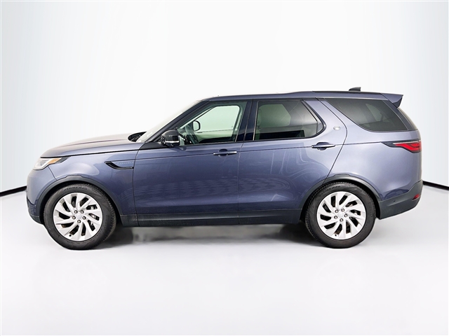 2024 Land Rover Discovery P300 S