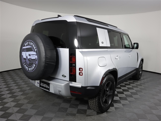 2023 Land Rover Defender 110 Standard